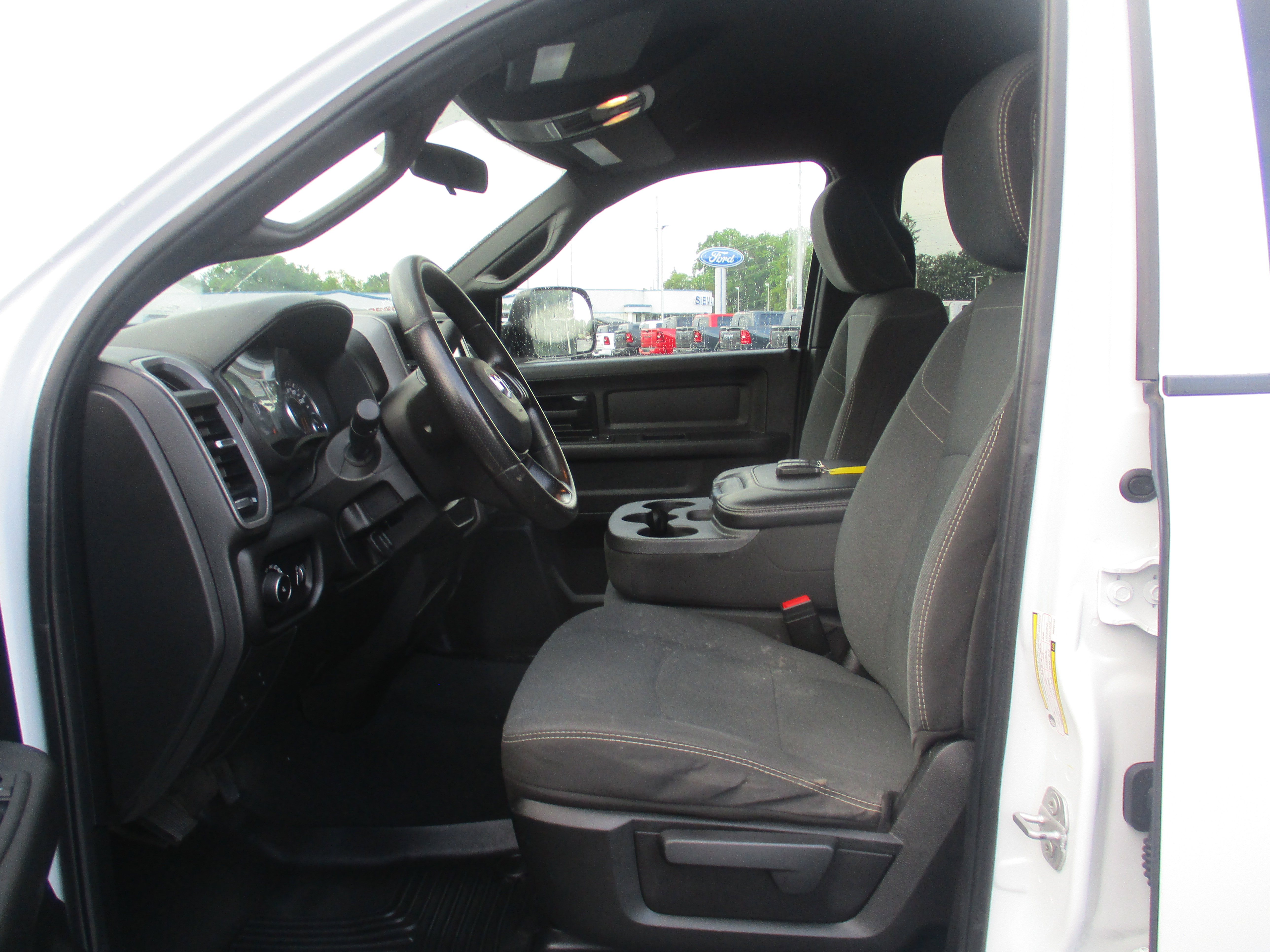 2022 Ram 3500 Tradesman photo 43