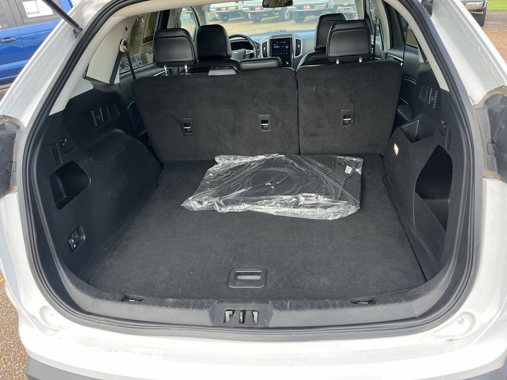 2024 Ford Edge SEL photo 24