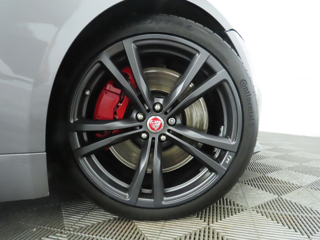 2021 Jaguar F-TYPE R photo 34