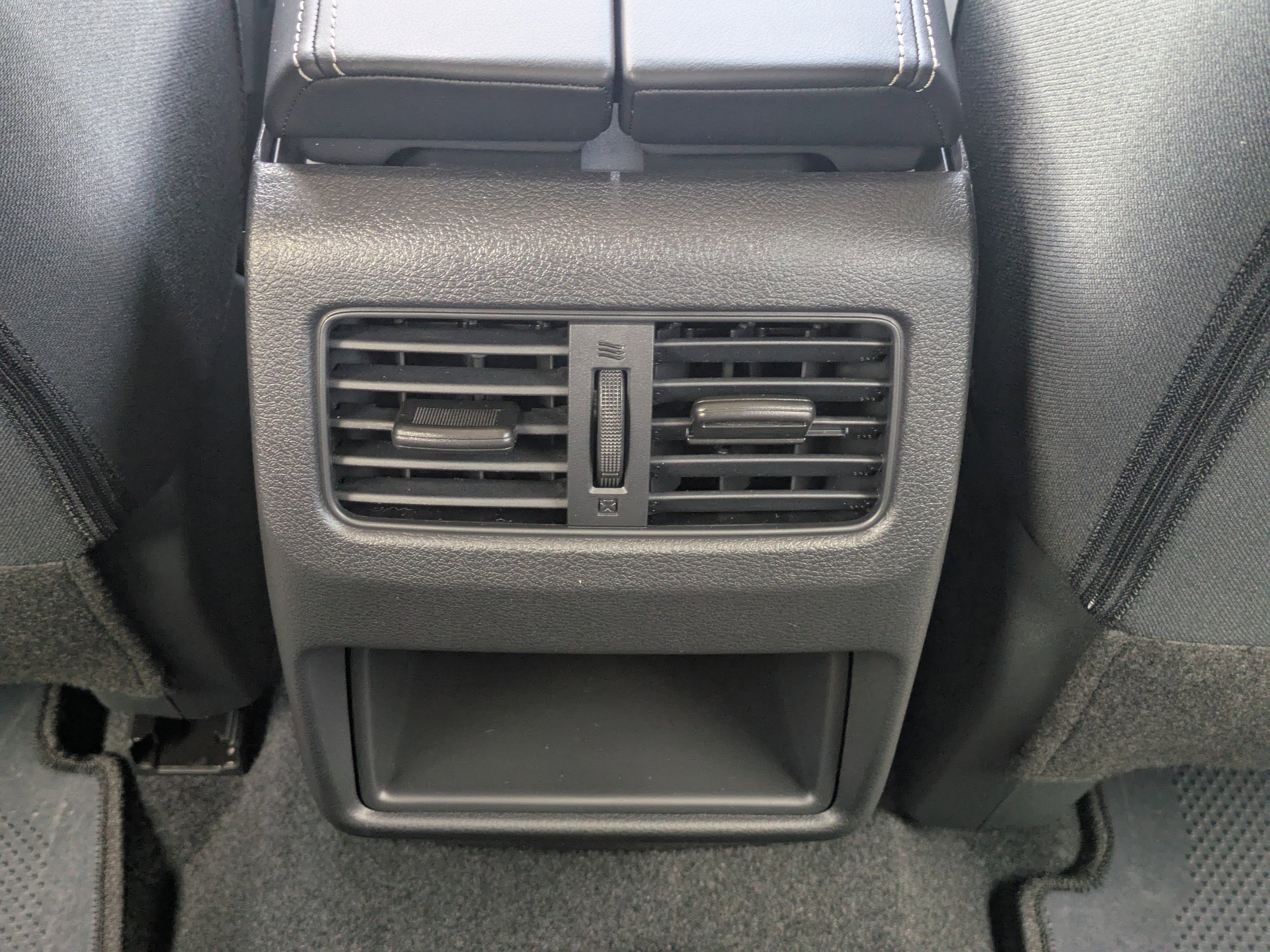 2026 Nissan Rogue S photo 12
