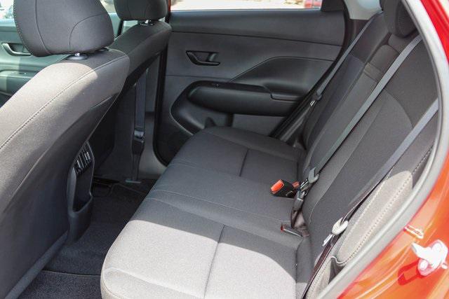New 2025 Red Hyundai SEL Convenience FWD image 10