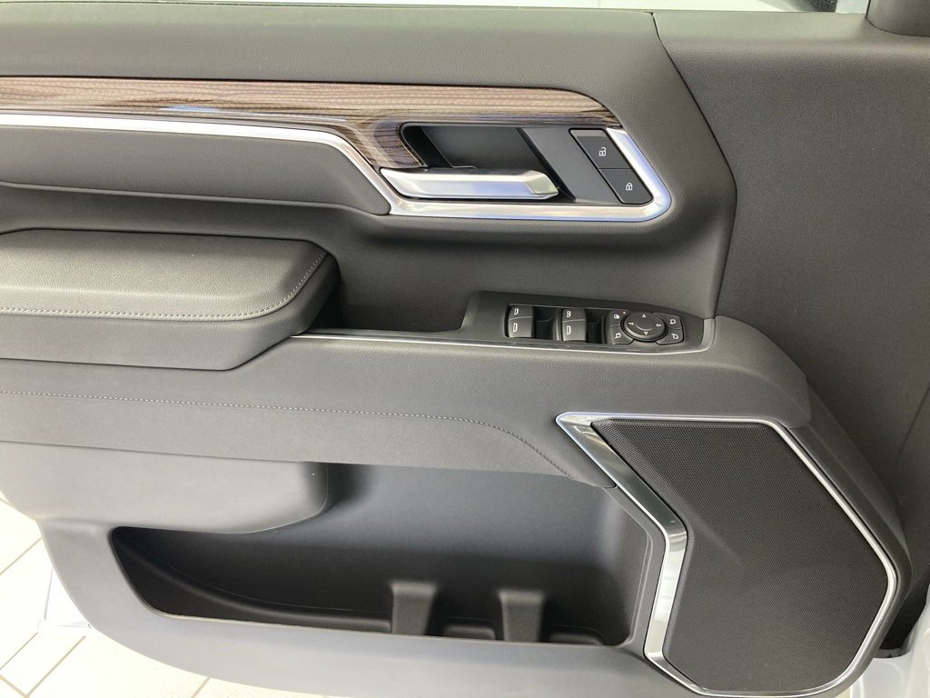2026 Chevrolet Silverado 2500HD LT photo 11