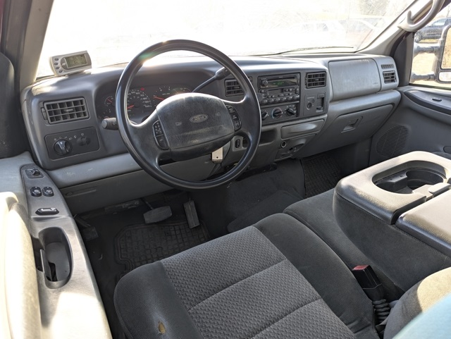 2002 Ford F-250 XLT photo 4