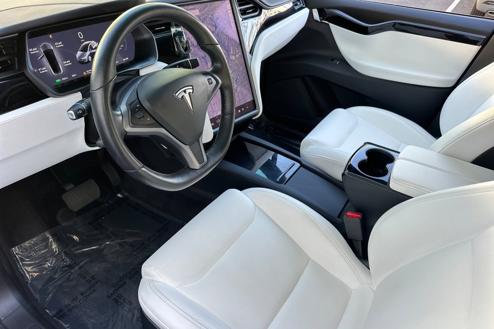 2020 Tesla Model X Long Range photo 6