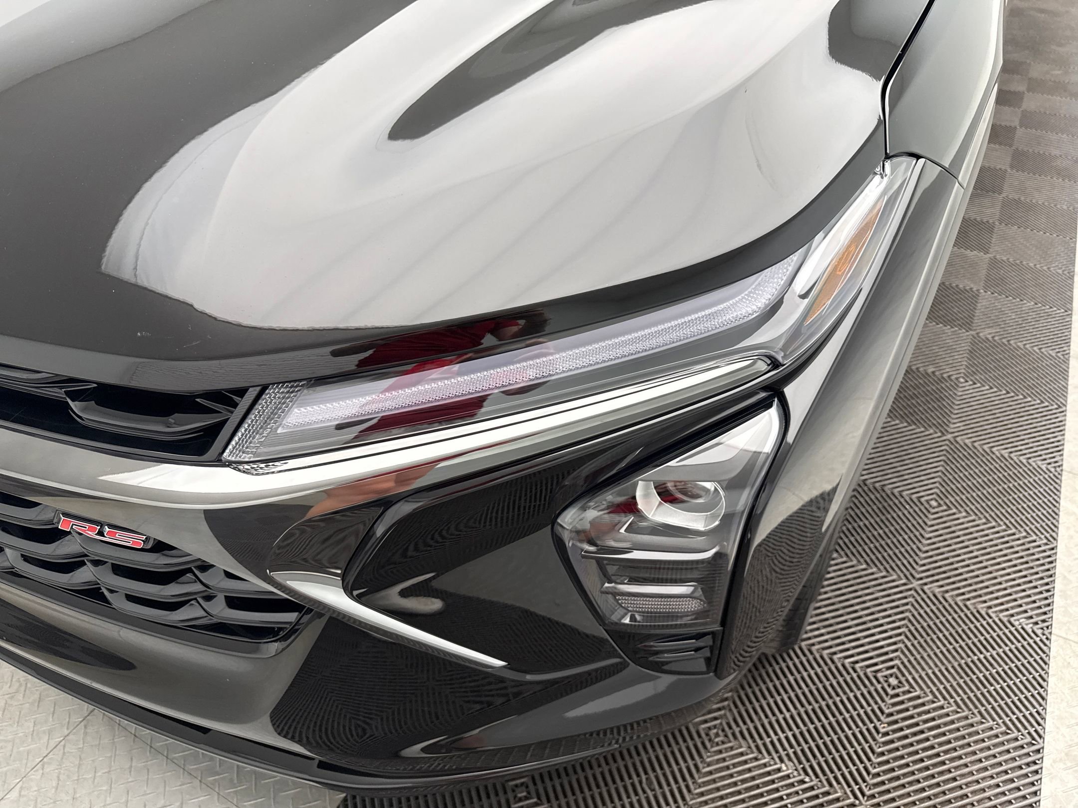 2025 Chevrolet Trax photo 27