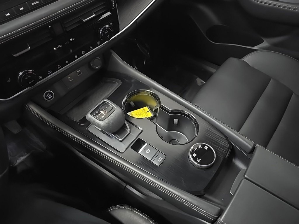 2021 Nissan Rogue SL photo 27