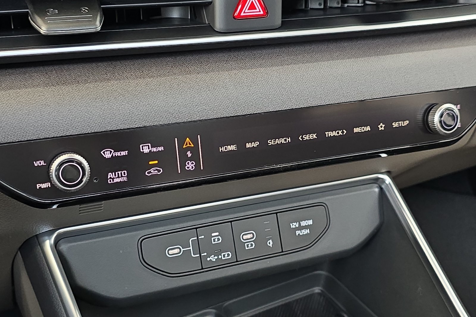 2026 Kia Carnival SX photo 16