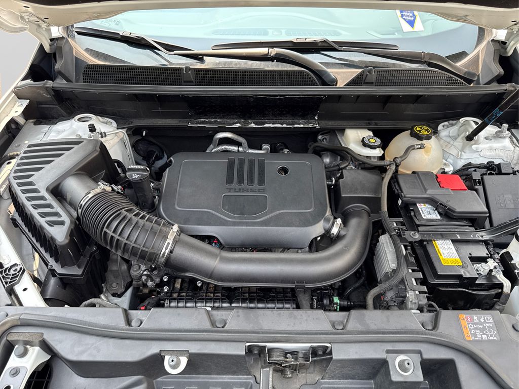 2023 Gmc Acadia SLE photo 13