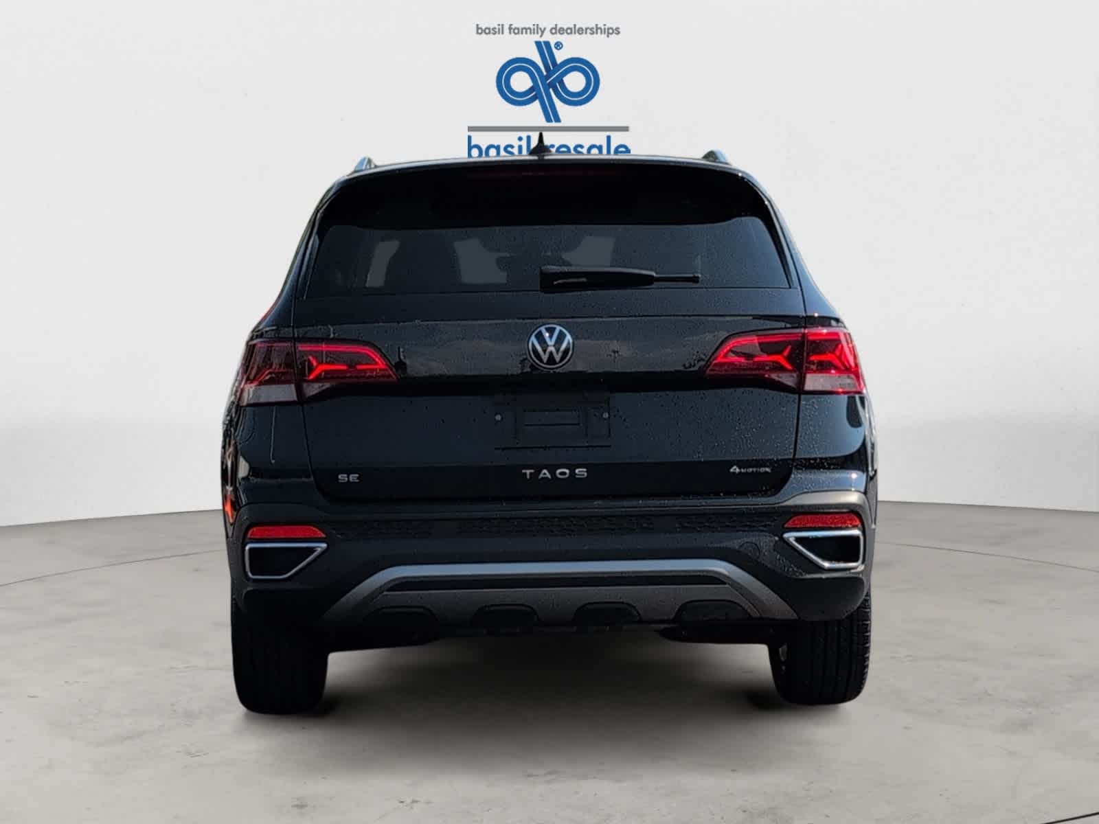 2022 Volkswagen Taos SE photo 3