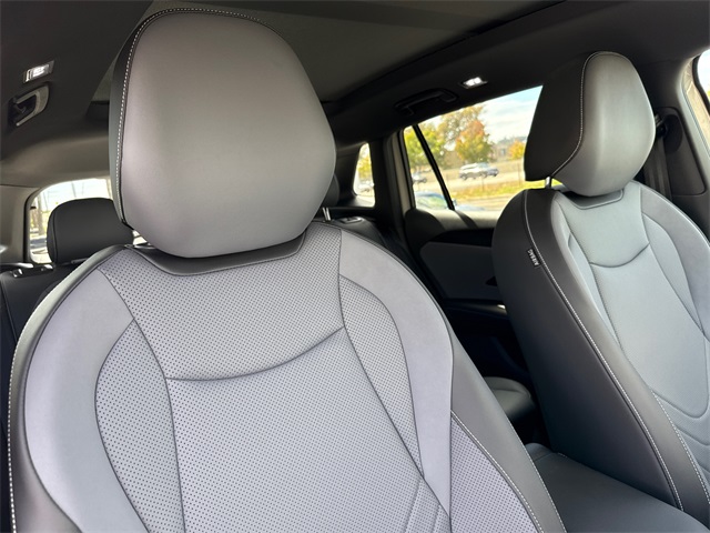 2025 Volkswagen Tiguan SE R-Line Black photo 13