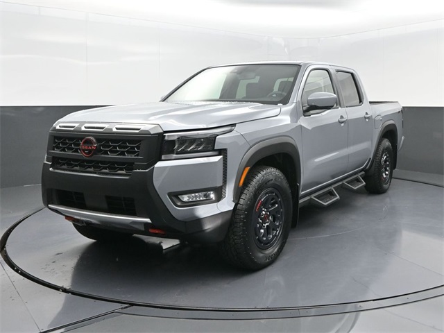 2026 Nissan Frontier PRO-X's photo