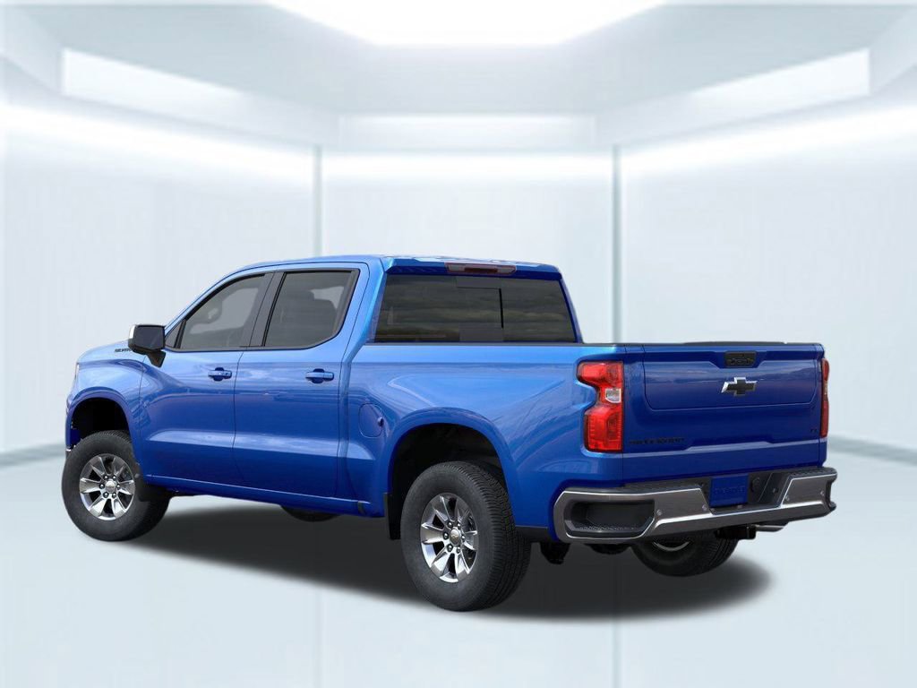 2025 Chevrolet Silverado 1500 LT photo 3