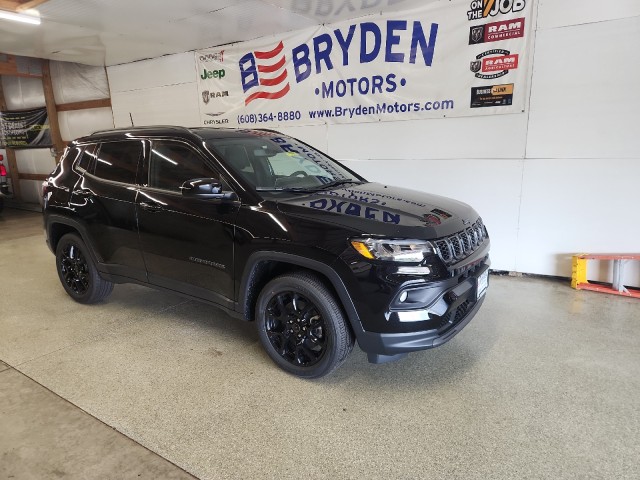 2025 Jeep Compass Latitude's photo