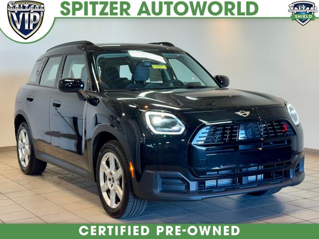 2025 MINI Countryman S's photo
