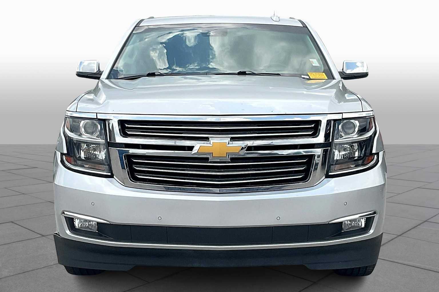 2018 Chevrolet Tahoe Premier photo 3