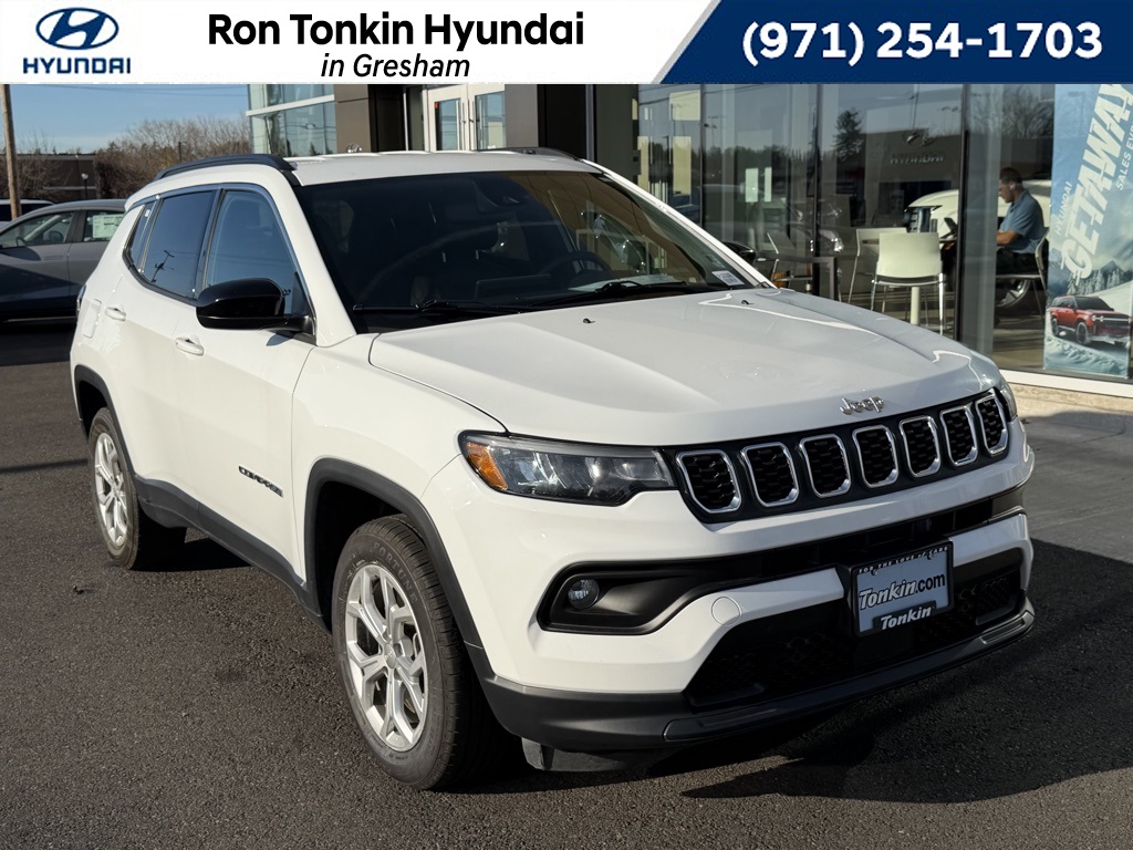 2024 Jeep Compass Latitude's photo