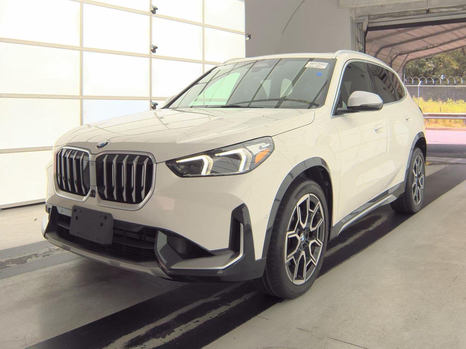 2023 BMW X1