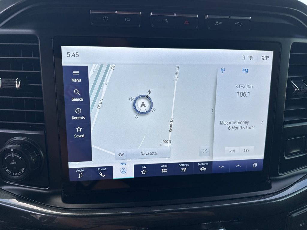 2021 Ford F-150 XLT photo 25
