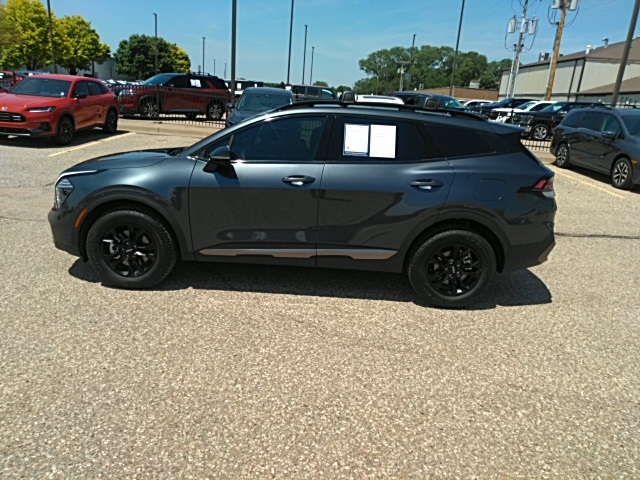 2024 Kia Sportage X-Pro Prestige photo 2