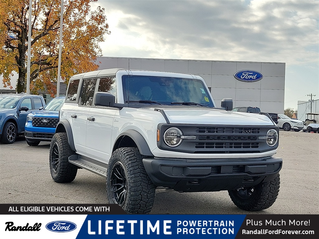 2025 Ford Bronco 4-Door Big Bend's photo
