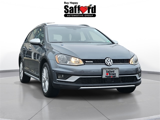 2017 Volkswagen Golf Alltrack Alltrack SE's photo