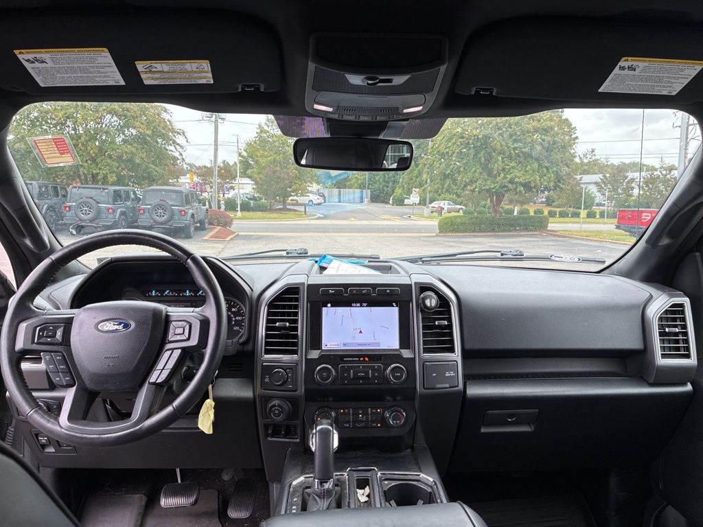 2019 Ford F-150 XLT photo 22