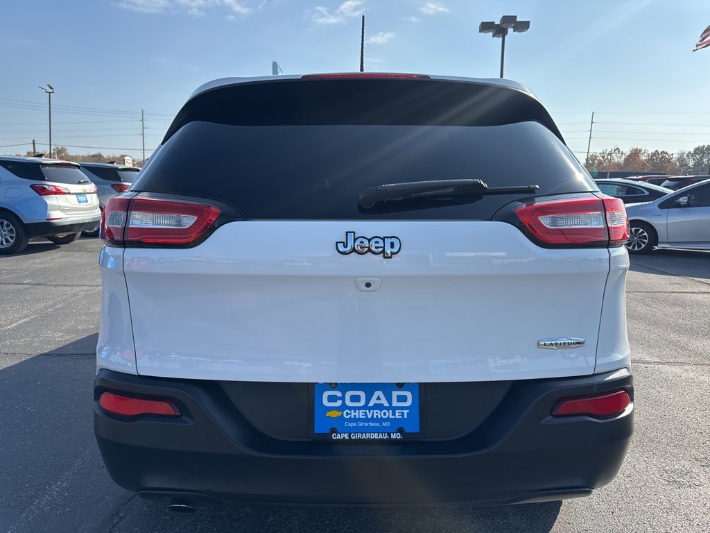 2018 Jeep Cherokee Latitude photo 3
