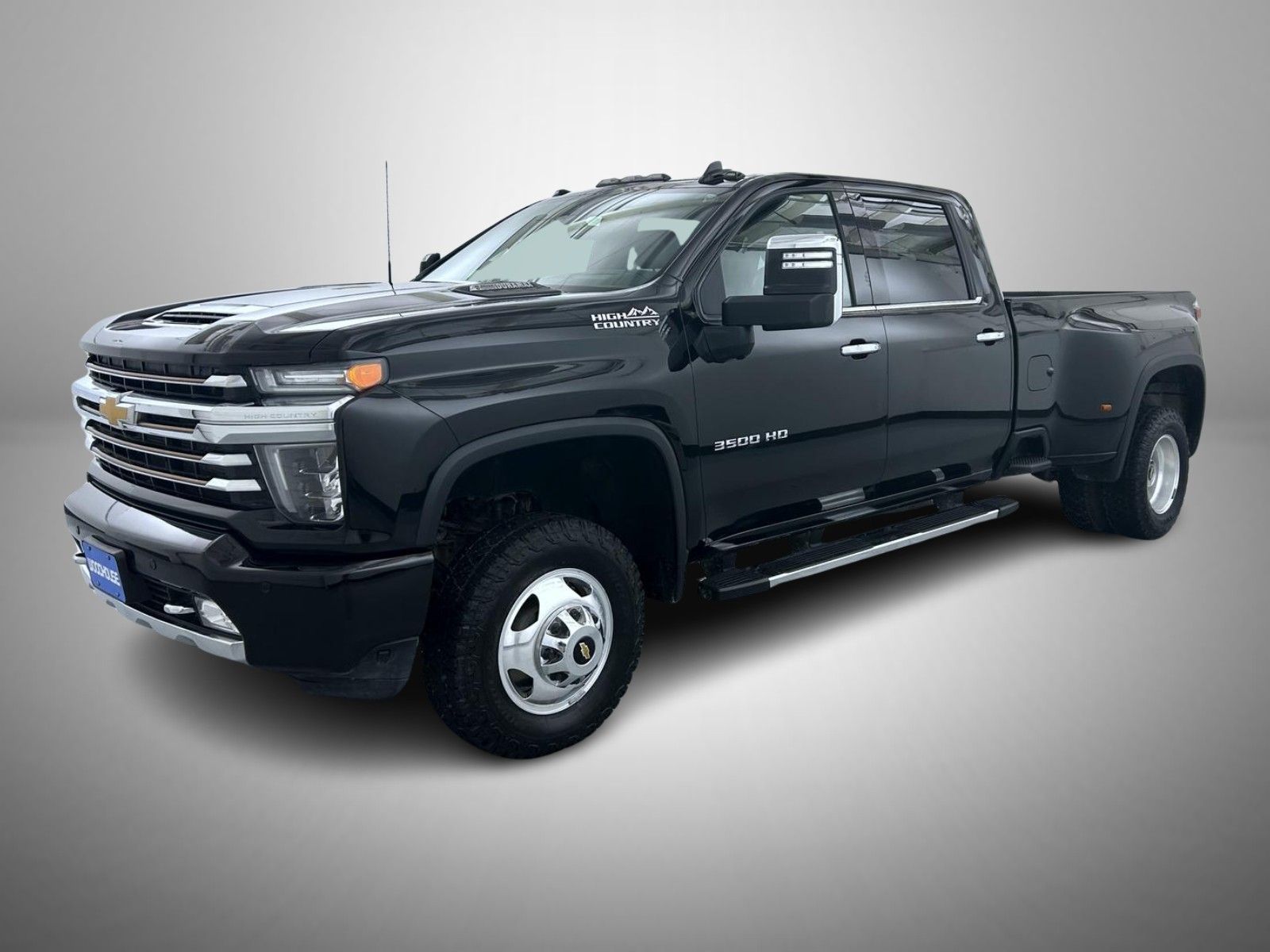 2022 Chevrolet Silverado 3500HD High Country's photo