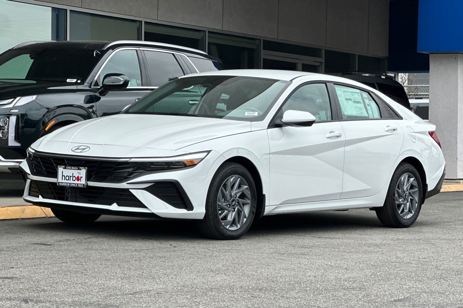 2025 Hyundai Elantra Hybrid Blue photo 8