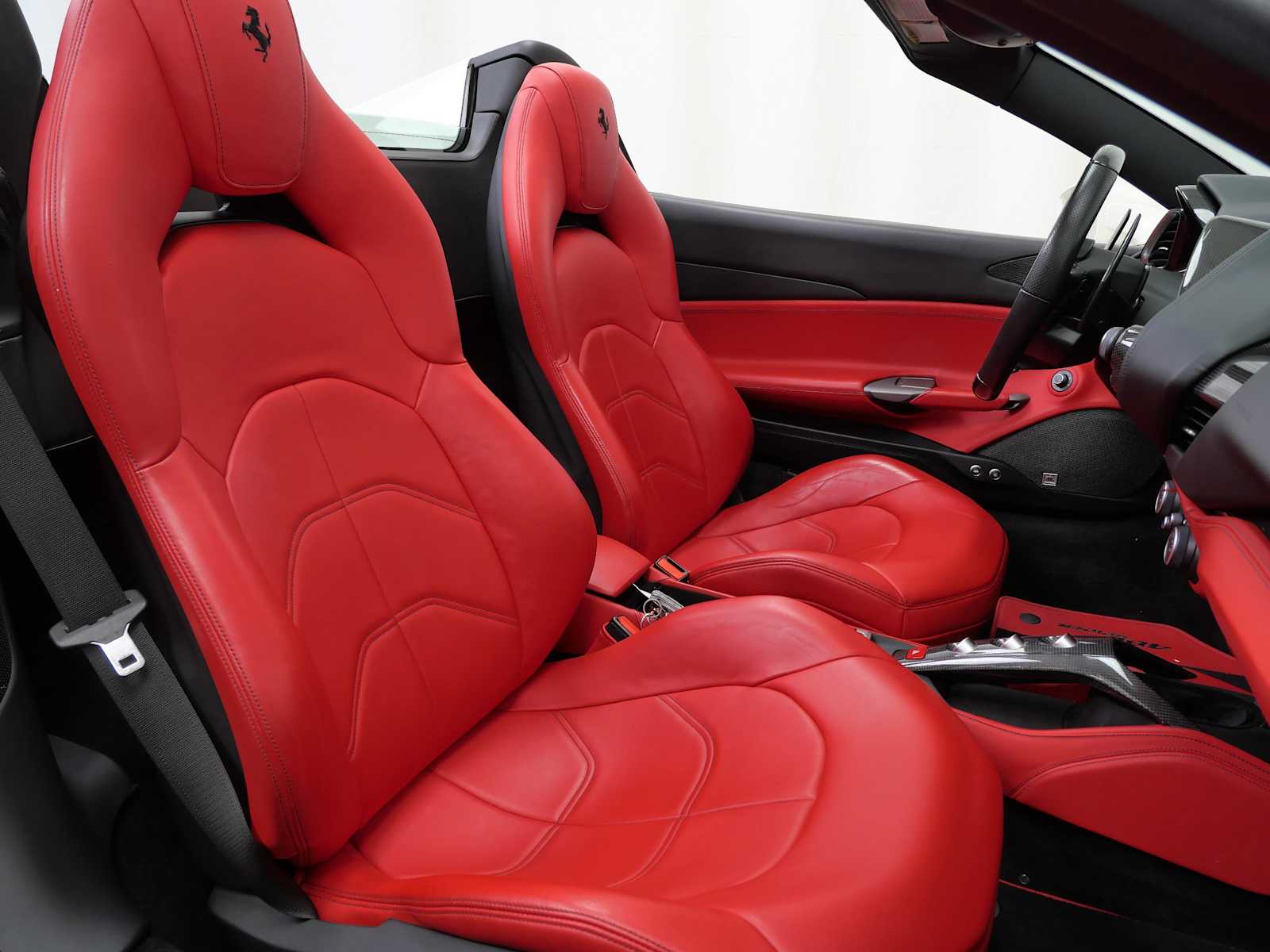 2019 Ferrari 488 Spider photo 16