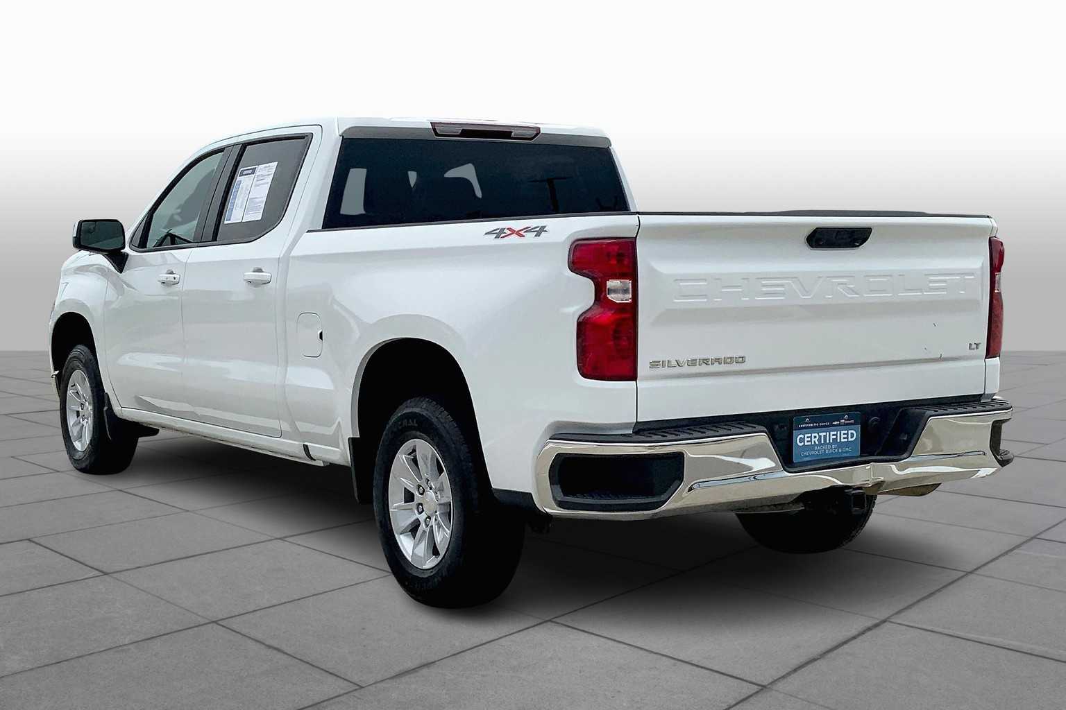 2024 Chevrolet Silverado 1500 LT photo 10