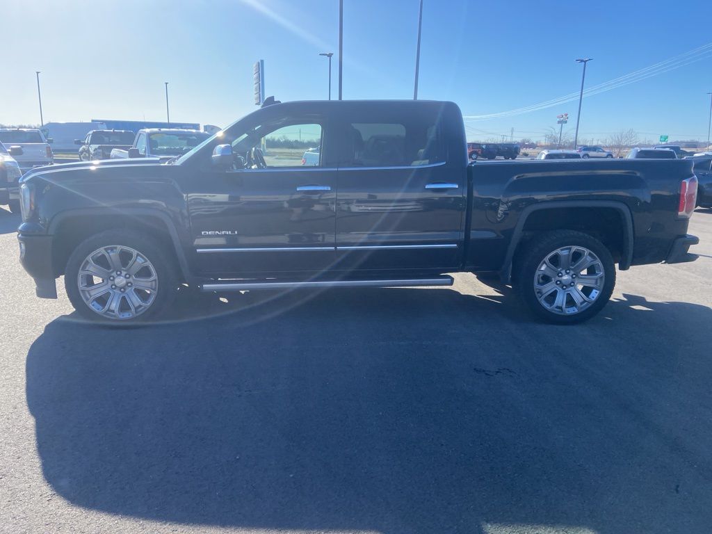 Used 2017 GMC Sierra 1500 Denali Denali with VIN 3GTU2PEJXHG106310 for sale in Kansas City