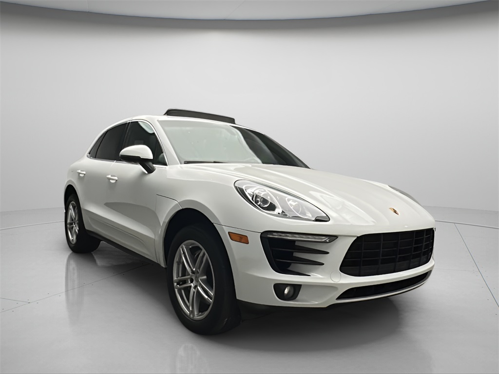 2015 Porsche Macan