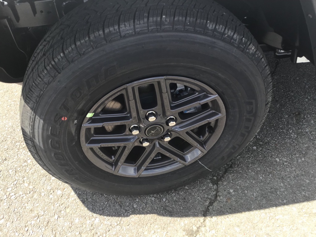 2025 Jeep Gladiator Sport S photo 2