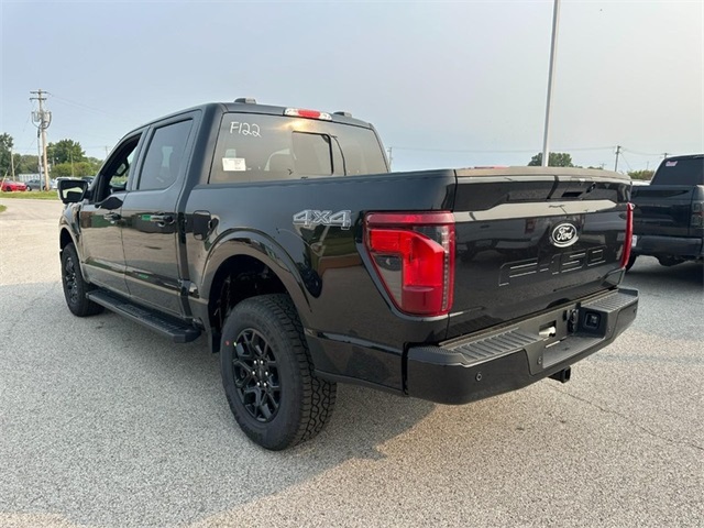 2025 Ford F-150 XLT photo 3