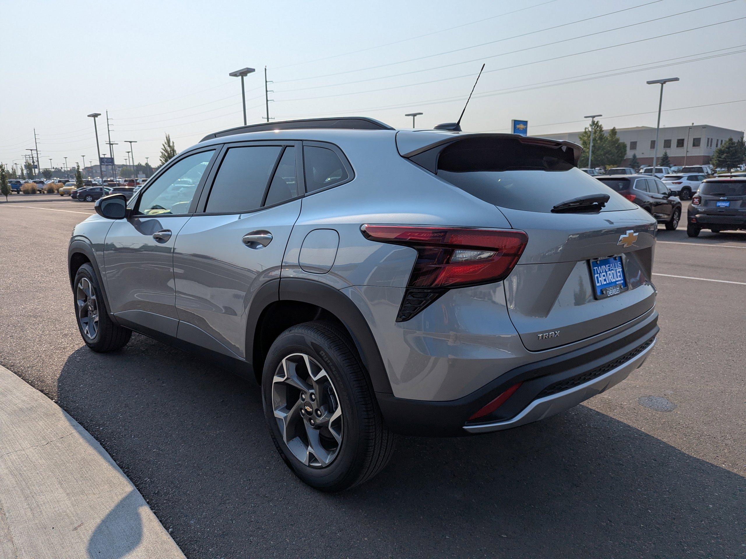2025 Chevrolet Trax LT photo 26