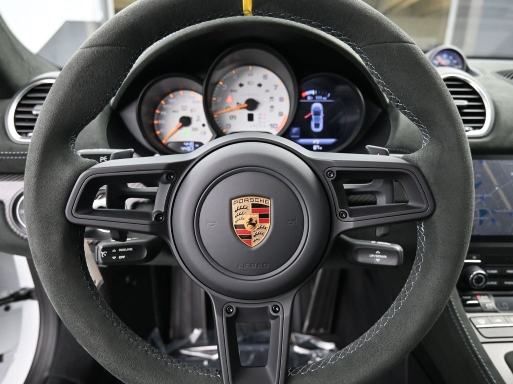 2024 Porsche Cayman GT4 RS photo 26