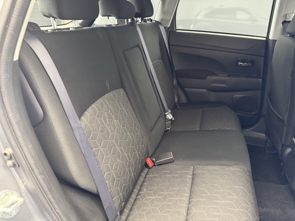 2024 Mitsubishi Outlander Sport ES photo 65