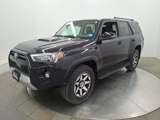 2024 Toyota 4Runner TRD Off-Road Premium photo 3