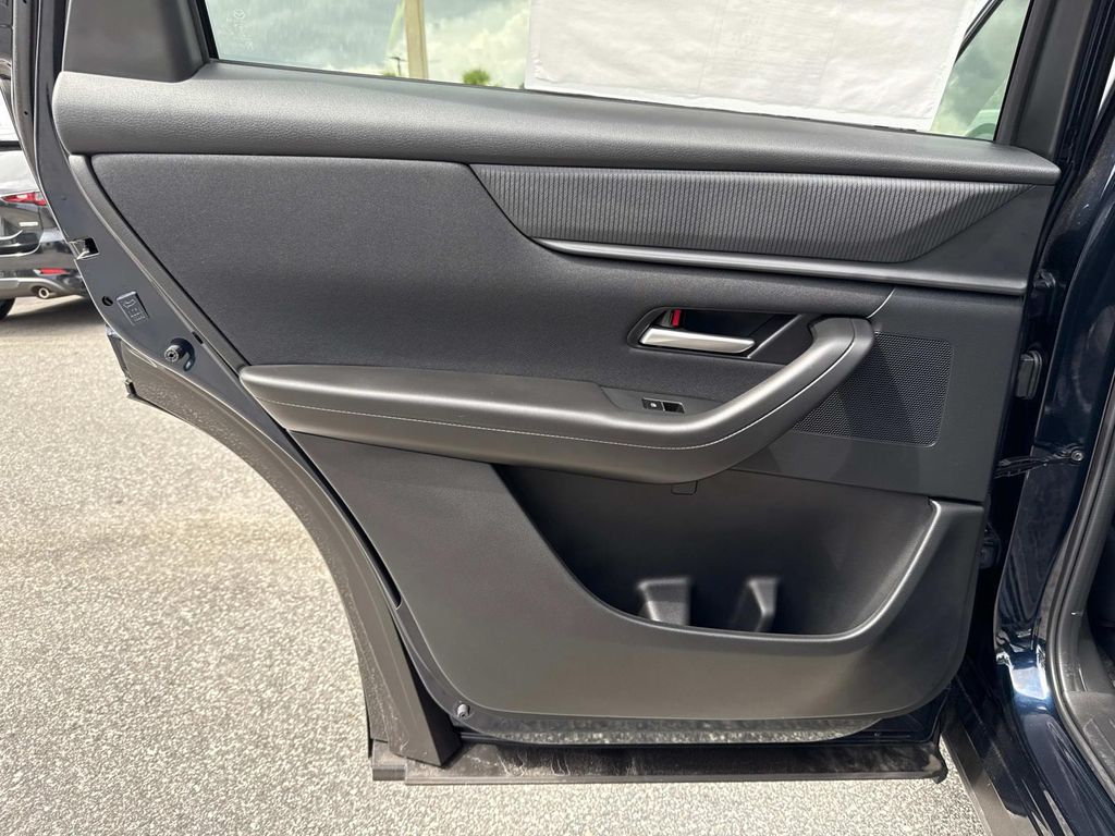 2025 Mazda CX-90 3.3 Turbo Select photo 10