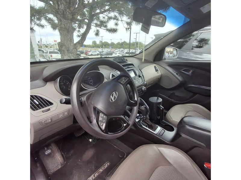 Used 2015 Hyundai Tucson GLS with VIN KM8JT3AF9FU001998 for sale in Kansas City