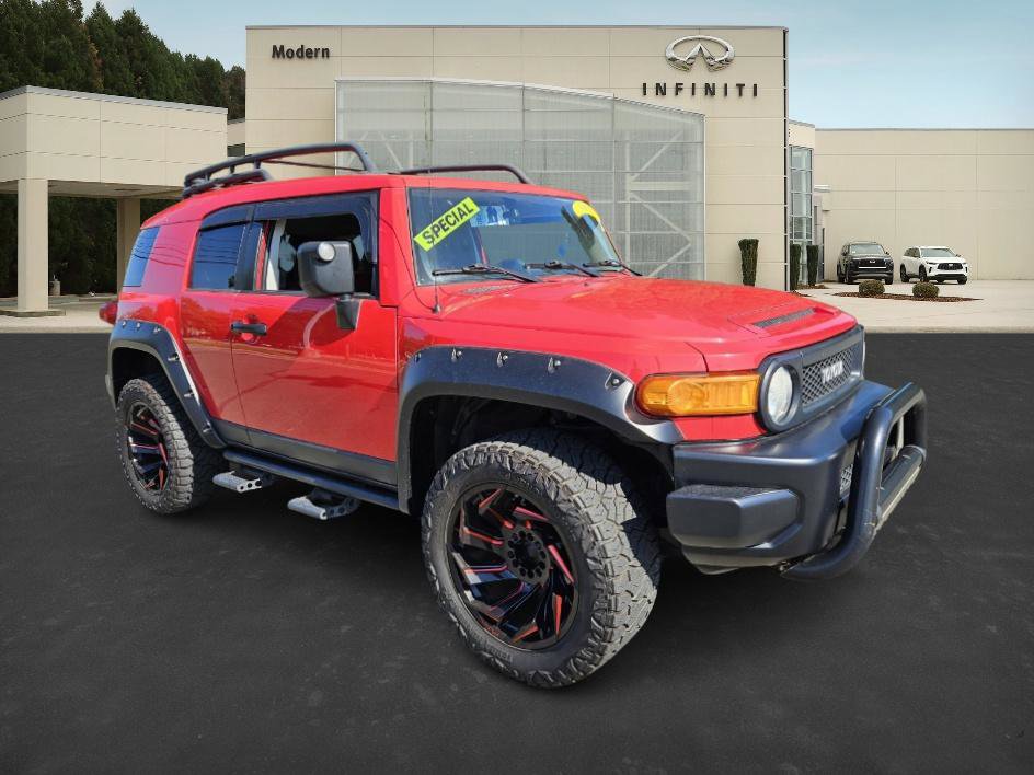 2012 Toyota FJ Cruiser Base photo 2
