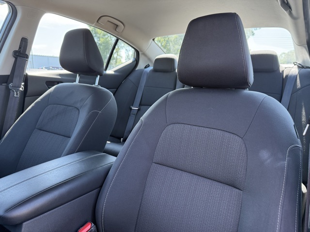 2023 Nissan Altima 2.5 SV photo 13