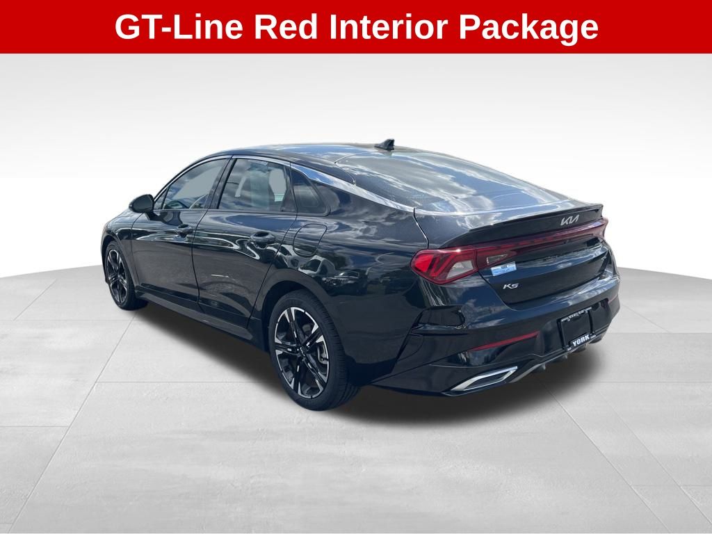 2022 Kia K5 GT-Line photo 3