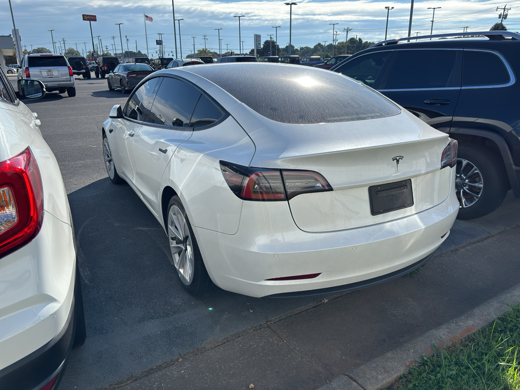 2022 Tesla Model 3 photo 2