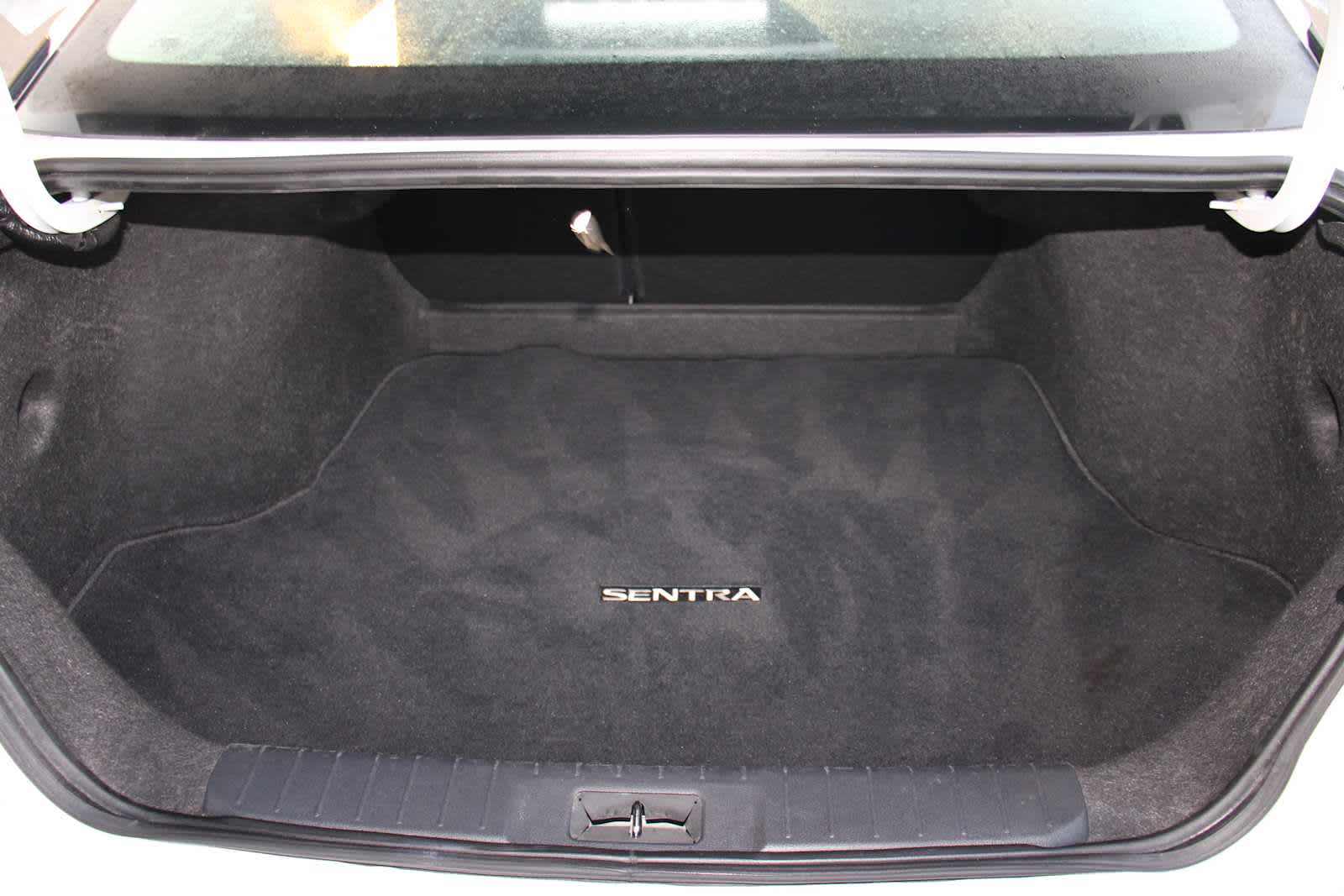 2024 Nissan Sentra SV photo 41