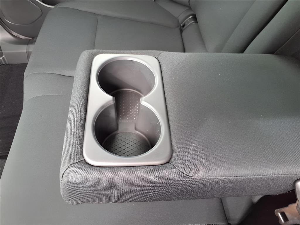 2025 Nissan Rogue S photo 10