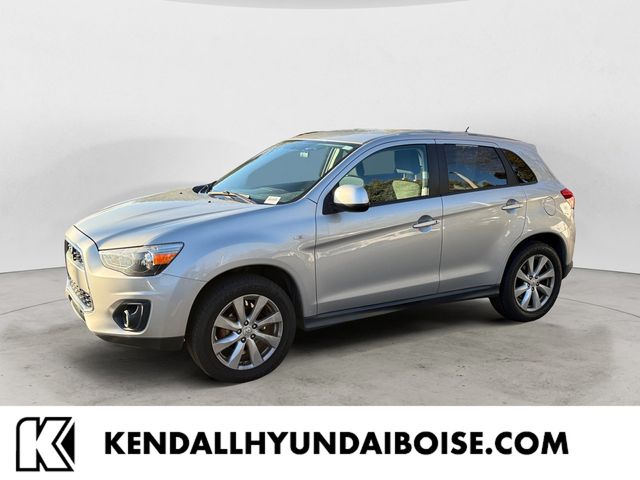 2015 Mitsubishi Outlander Sport ES's photo