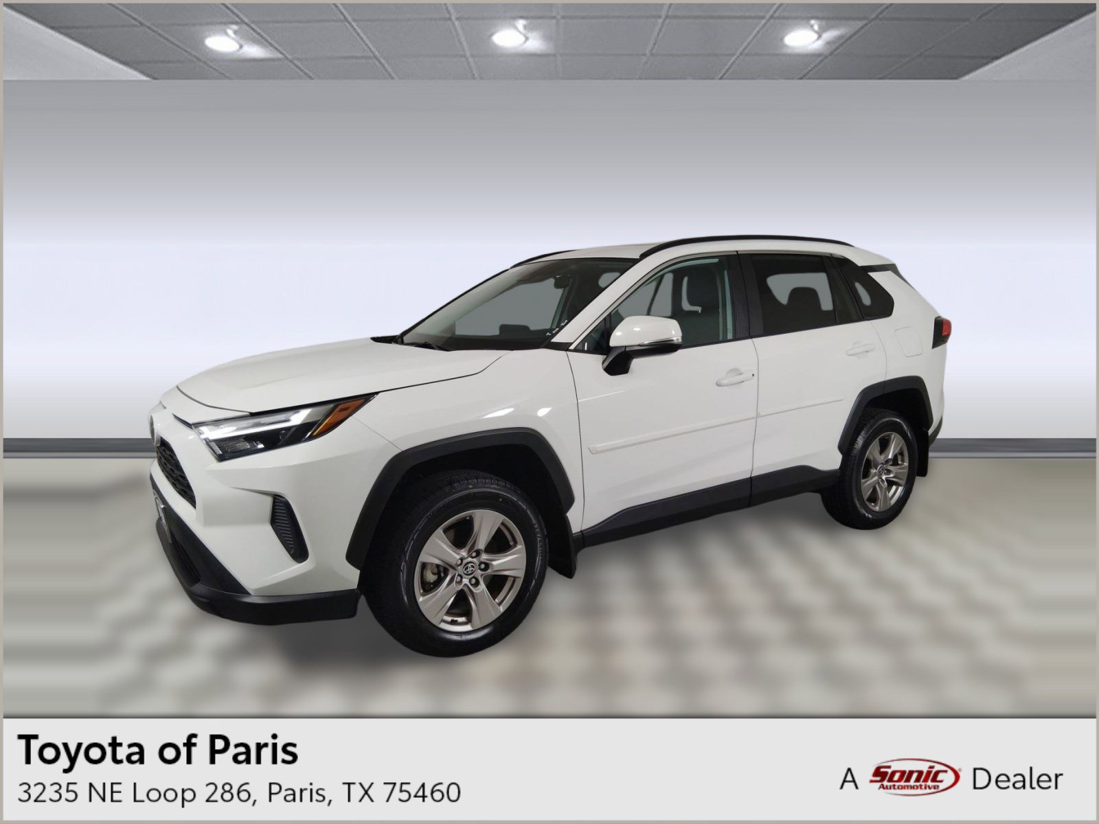 2022 Toyota RAV4 XLE's photo