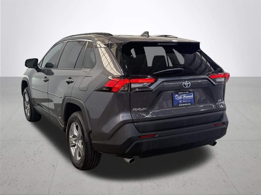 2024 Toyota RAV4 Hybrid LE photo 13